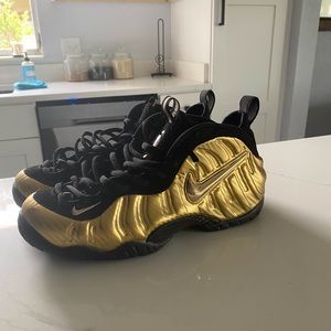 Nike Foamposite Pro Metallic Gold